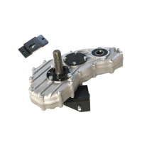 Displacement gearbox with quick fastening