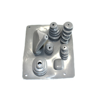 Shift gate for 6-speed gearbox with intermediate gears