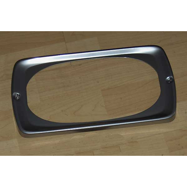 Front headlight bezel