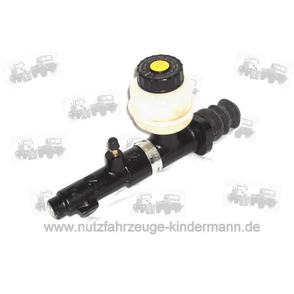 Step brake cylinder (master cylinder) with reservoir