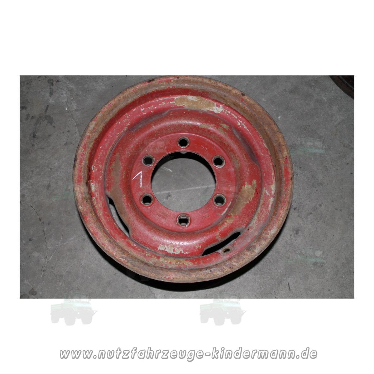 Rim 11 x 18 Lemmerz 679, 6-hole used box