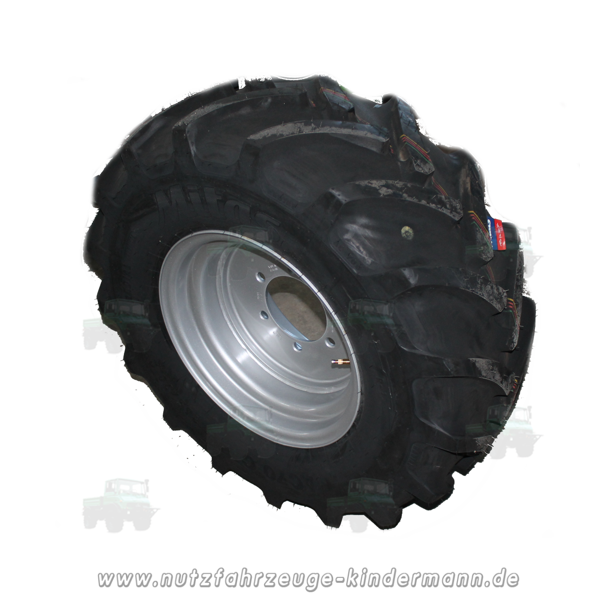 Set of tires 365/70 R 18 on rim 11 x 18 box 4_2nd