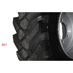 Reifensatz 12,5 x 18 auf Felge 11 x 18 Mit Schlauch