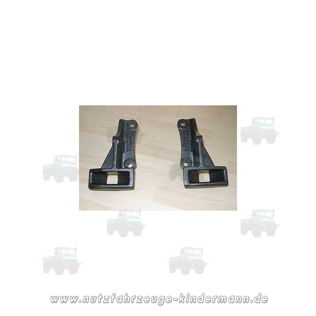 Catch pocket right for front mounting plate